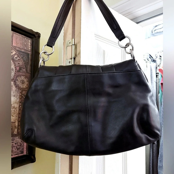 Coach SoHo Leather Bag - Picture 4 of 8